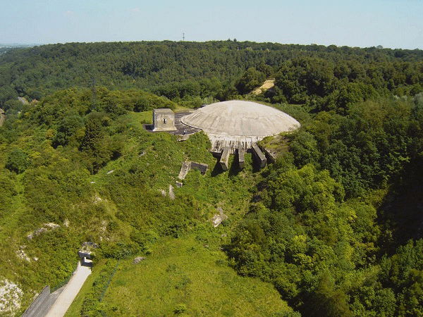 La Coupole near St Omer, a historic centre