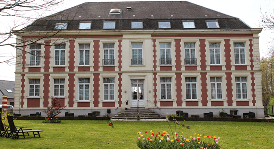 château-de-moulin-le-comte