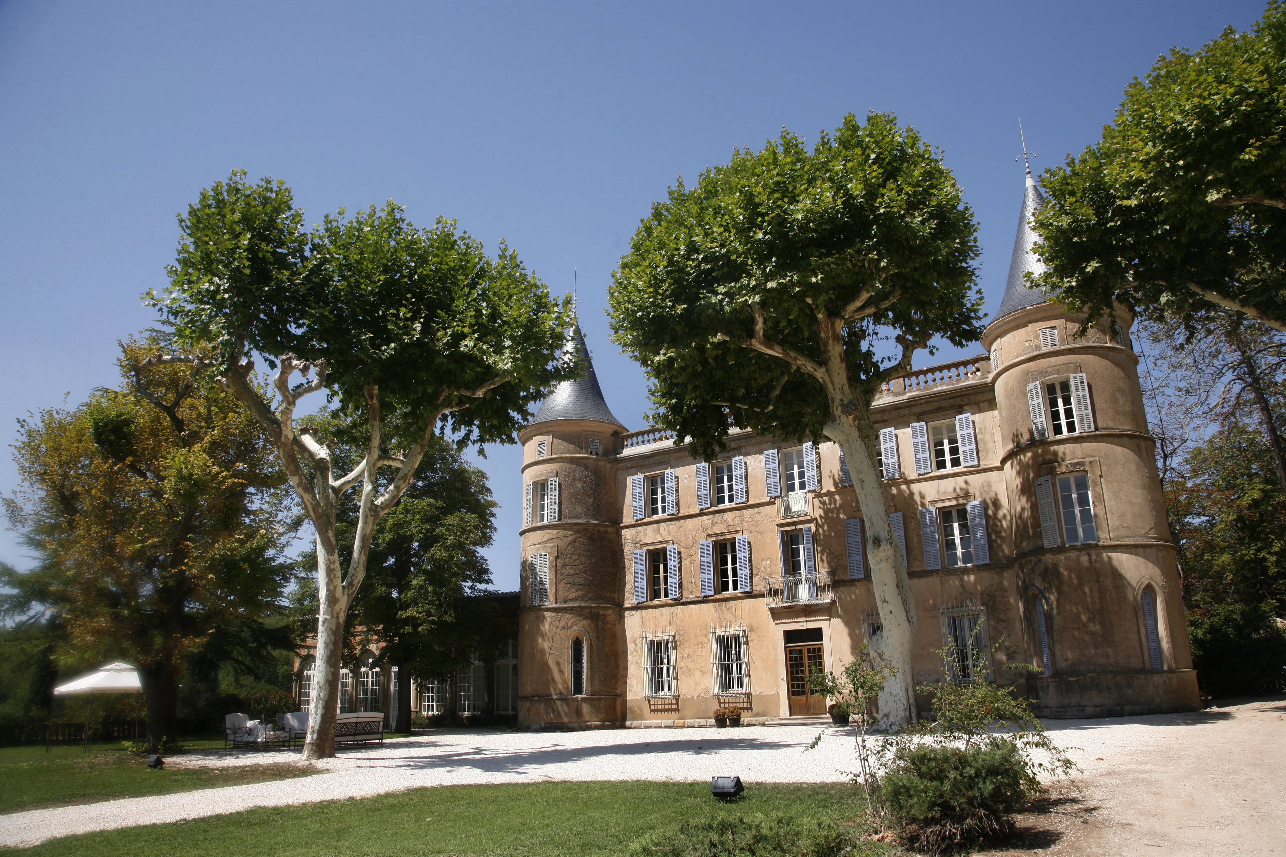 Château Villermaux - Provence-Alpes - Les Voyages d'Olivier Château Villermaux - Provence-Alpes - Les Voyages d'Olivier