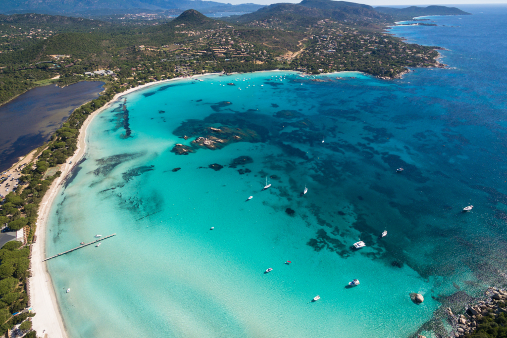 Plage de Santa Giulia en Corse