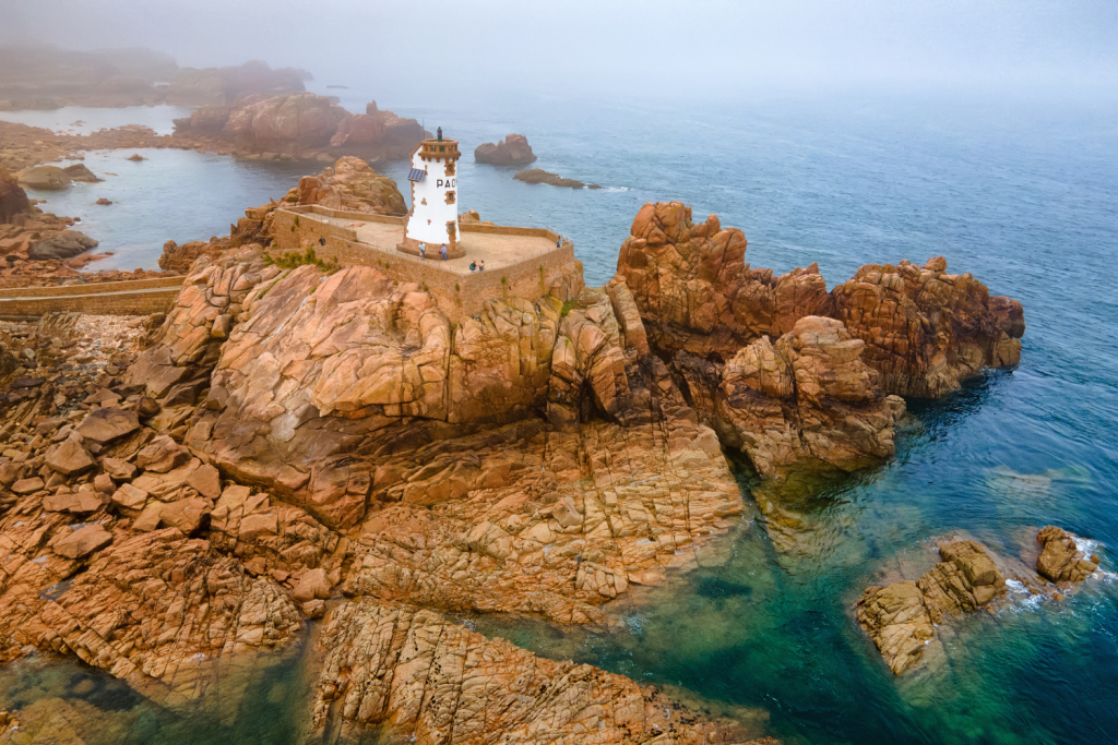 île de Bréhat, Bretagne, phare du Paon