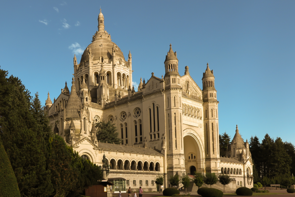 Ville de Normandie, Lisieux