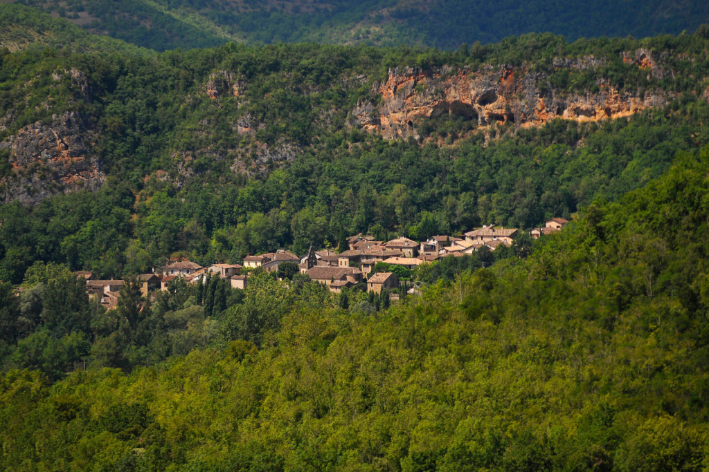 Puycelsi village autour de Toulouse