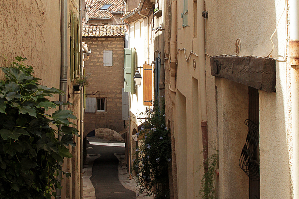 Pézenas village autour de Montpellier