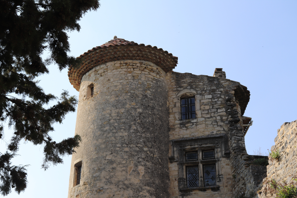 Village de Drôme, Poët-Laval