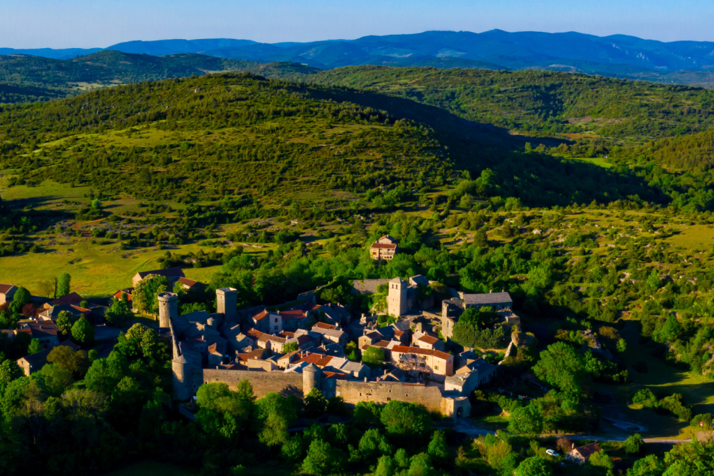 plus beaux villages d'occitanie : La Couvertoirade, Aveyron