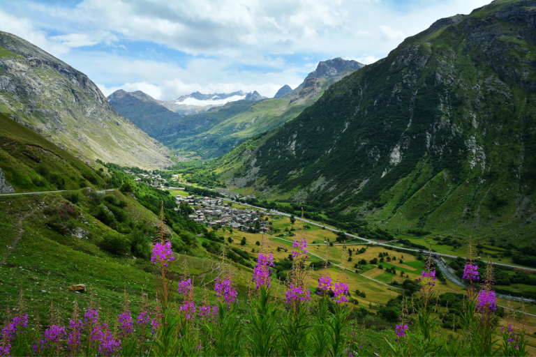 Les 6 plus beaux villages des Alpes à visiter cet été