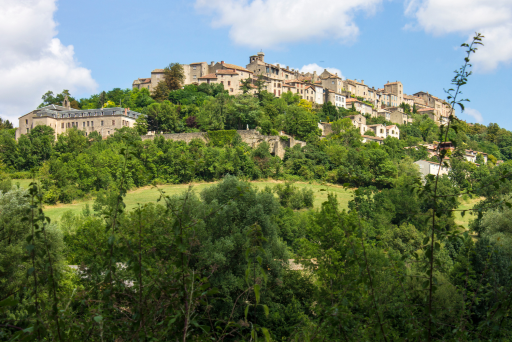 Cordes-sur-Ciel village autour de Toulouse