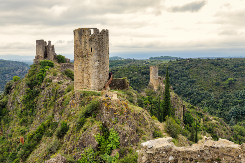 Les 5 plus beaux châteaux cathares à visiter pour un circuit réussi ...