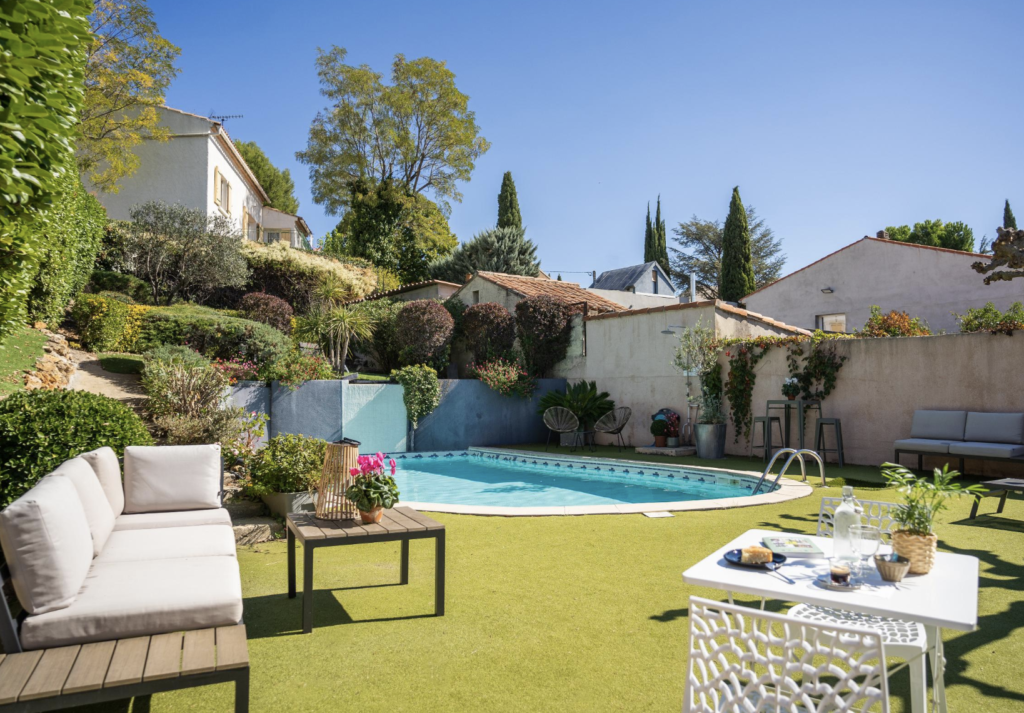 Hôtel La Fenière, Aubagne